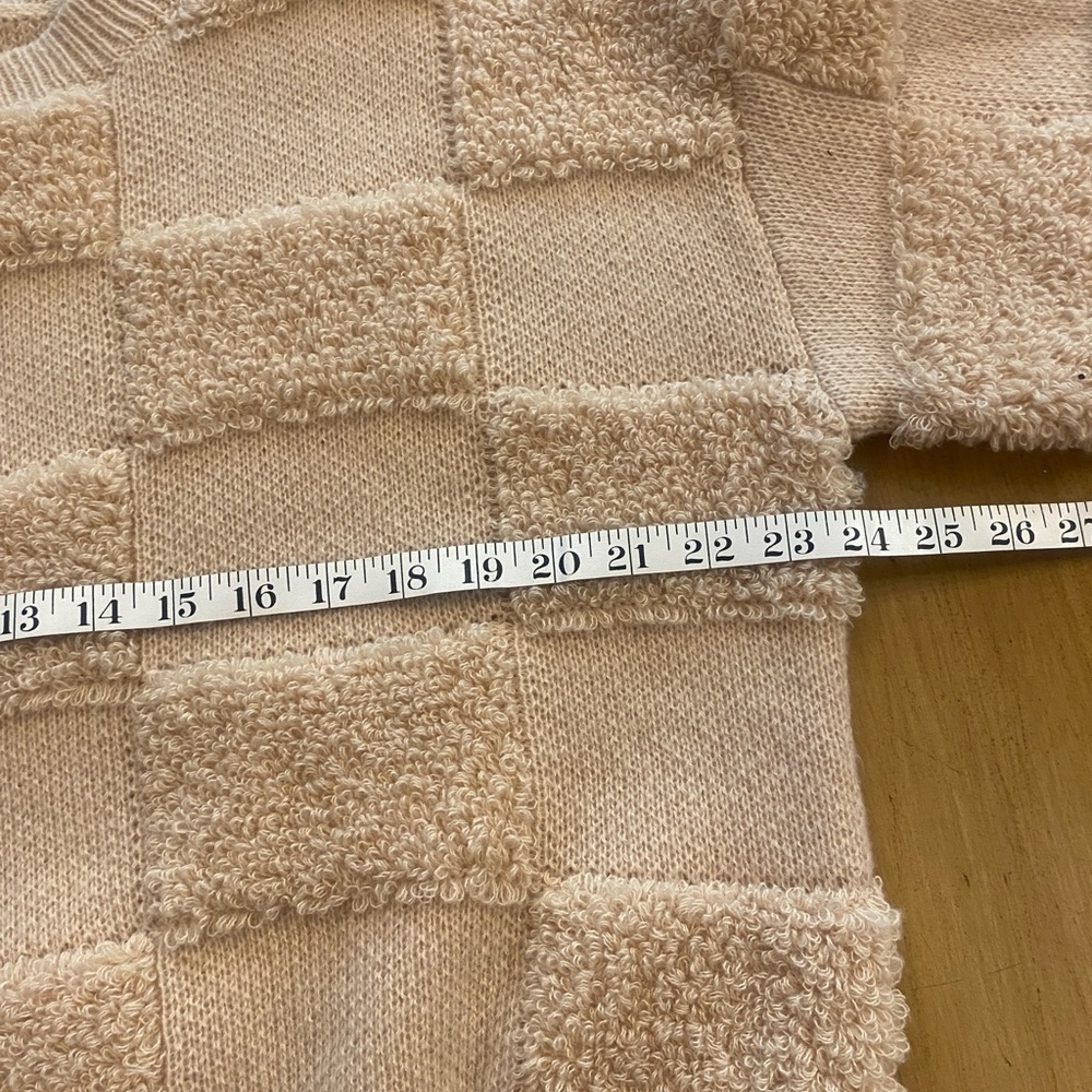 Women’s Cream Tan Checkered Textured Thick Sweater Pattern Winter New M-L - Picture 5 of 12